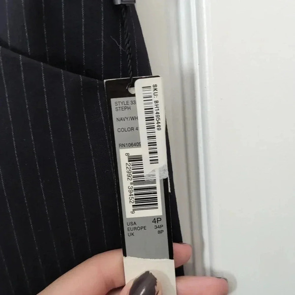 Tahari Arthur S. Levine Women's Pin Striped Wide-Leg Mid-Rise Linen Pants - Picture 3 of 8